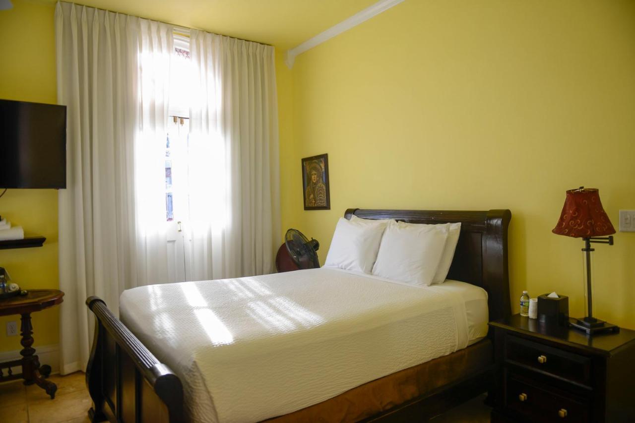 Frenchmen Hotel Новый Орлеан Экстерьер фото
